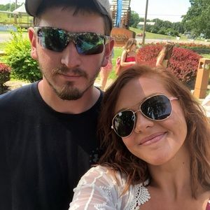 Meet your Posher, Ali